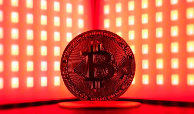 Bitcoin, Fed'in para politikasındaki belirsizlikle mayıstan beri en düşük seviyeye geriledi