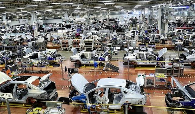 Çin'le rekabet AB'yi içten yanmalı motorlara devam etme düşüncesine itiyor