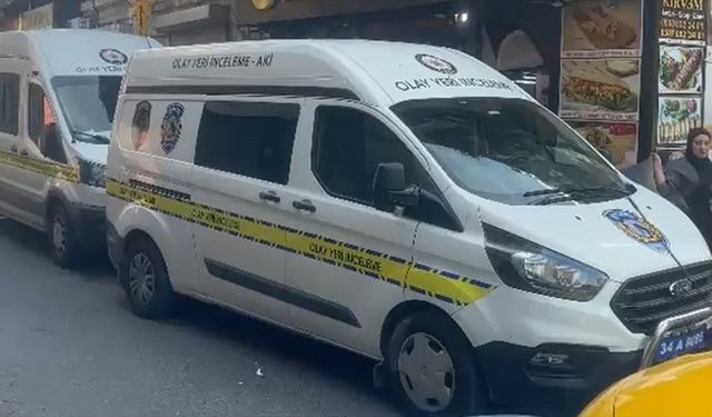 Fatih'te otelde kalan 2 turist bulantı ve kusma şikayetiyle hastaneye başvurdu