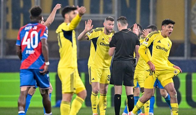 Fenerbahçe Kulübü, hakem Lindhout'un yönetimiyle ilgili UEFA'ya başvurdu