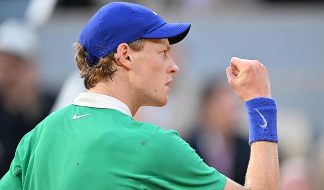 Paris Masters'da şampiyon olan Sinner, yeniden dünya 1 numarası