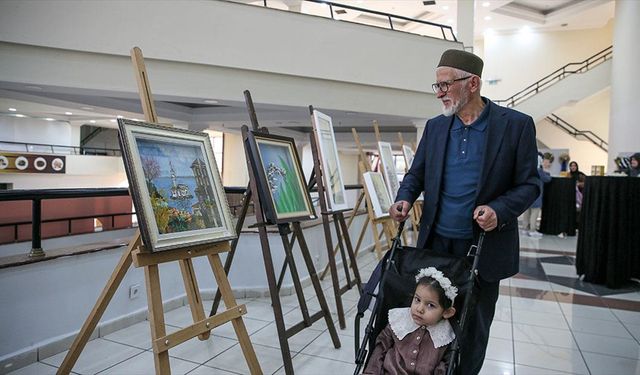 Yeşilay gönüllüsü sanatçı, eserlerinin gelirini bağımlılıktan kurtulmak isteyenler için bağışlayacak