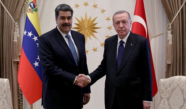 Cumhurbaşkanı Erdoğan, Venezuela Devlet Başkanı Maduro ile telefonda görüştü
