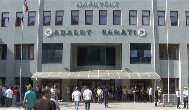Manavgat Belediyesine yönelik 'rüşvet' davası sanıklarının yargılanması sürüyor