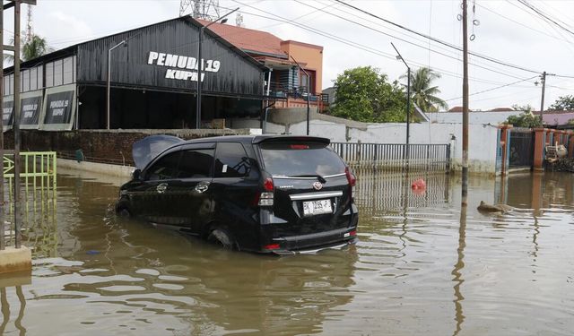 Sri Lanka'da şiddetli yağışların yol açtığı afetlerde can kaybı 627'ye çıktı