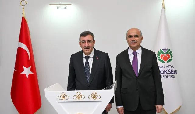 Malatya Büyükşehir'in kütüphane çalışmasına tebrik