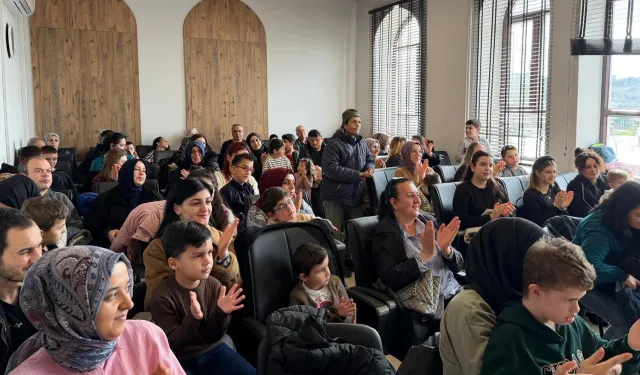 Balıkesir'de özel bireyler hipoterapi eğitimlerini tamamladı