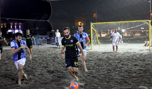 Sakarya Kocaali Sahili'nde futbol şöleni