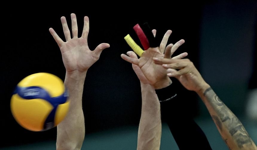 Voleybol SMS Grup Efeler Ligi'nde play-off final serisi başlıyor