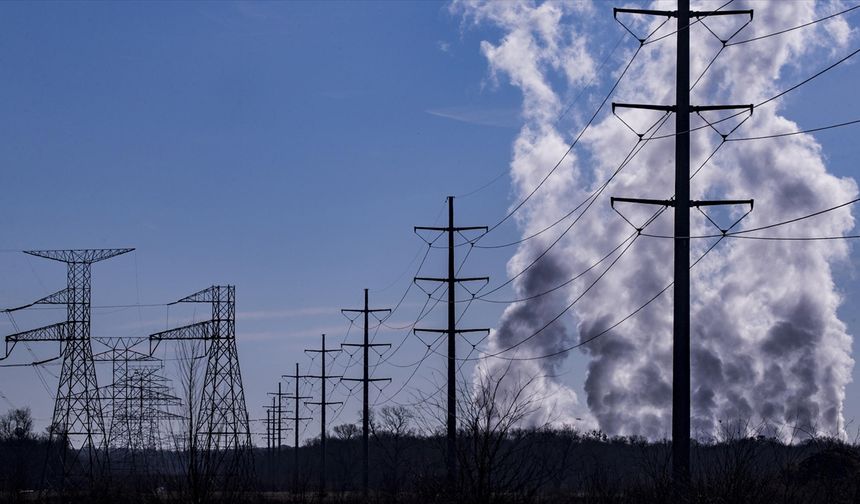 ABD'nin Texas eyaletinde fırtına nedeniyle 160 bini aşkın kişi elektriksiz kaldı