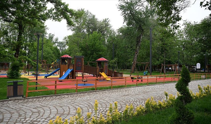 Edirne'deki Söğütlük Millet Bahçesi açılış için gün sayıyor