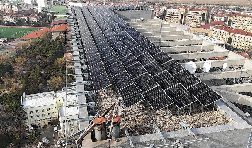 Elektrik üretim ve depolama tesisleri kabul yönetmeliği revize edildi