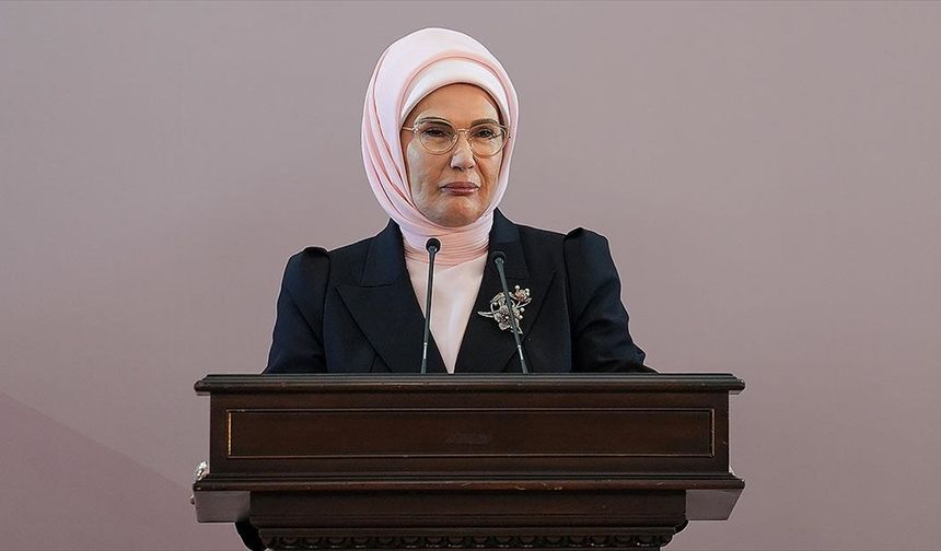 Emine Erdoğan, 19 Mayıs Atatürk'ü Anma Gençlik ve Spor Bayramı'nı kutladı