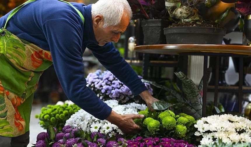 Esnaf, Anneler Günü'nde 80-100 milyar lira ciro bekliyor