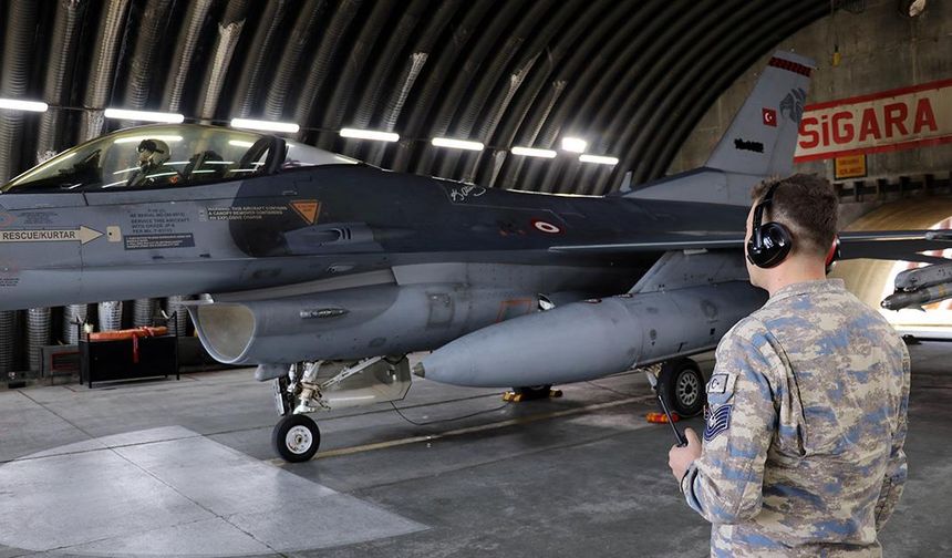 Gök vatanın gizli kahramanları: uçak bakım teknisyenleri