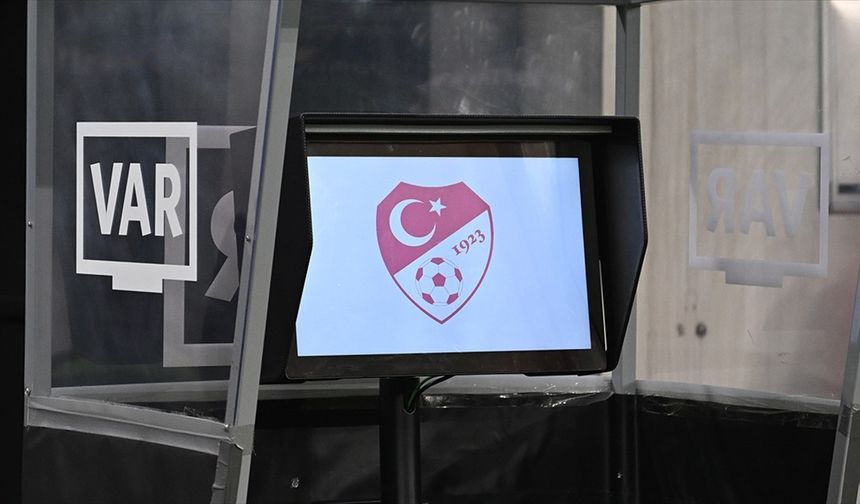 MHK, Süper Lig'de 35. haftadan itibaren Türk hakemleri de VAR olarak atayacak