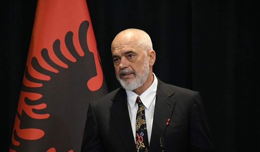 Arnavutluk Başbakanı Rama, İngiltere’nin sığınmacı planını "utanç verici" olarak nitelendirdi