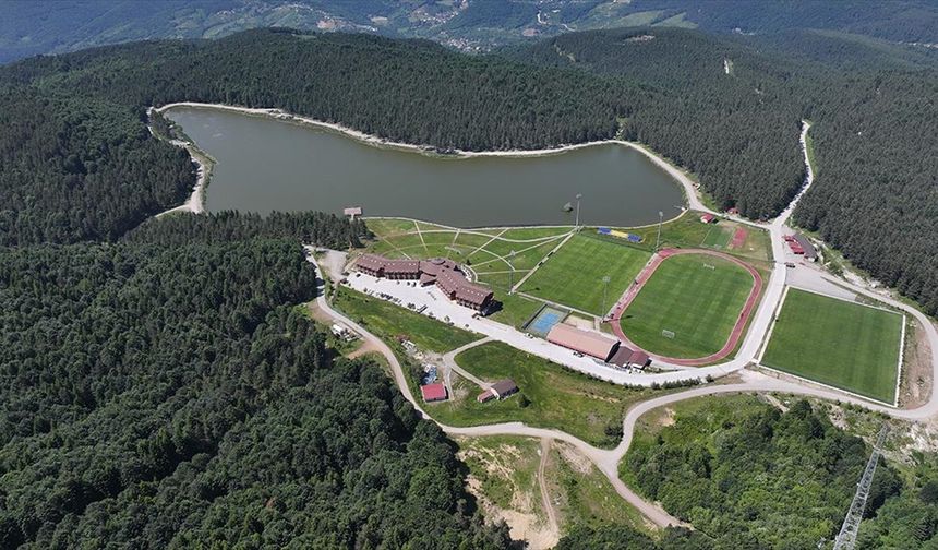 Bolu ve Düzce'deki kamp merkezleri, futbol takımlarını ağırlamaya hazır