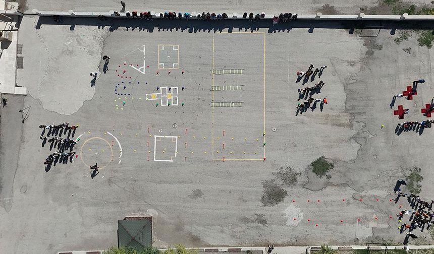 Çocukların spor yetenekleri oyunlarla keşfediliyor