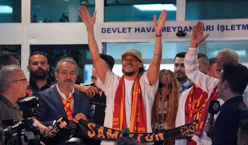 Galatasaray, Leroy Sane'yi kadrosuna kattı