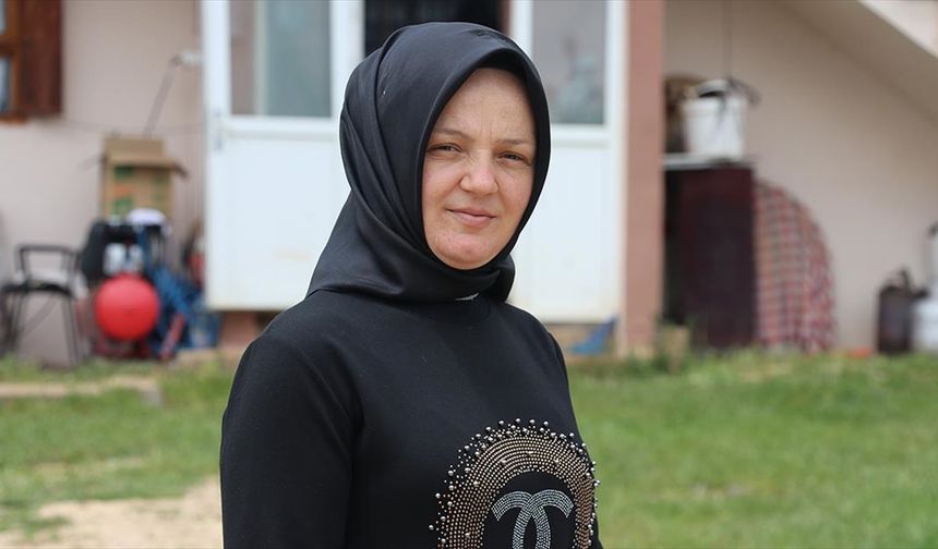 Ölen eşinin görevini 54 köyü bulunan ilçenin ilk kadın muhtarı olarak sürdürecek