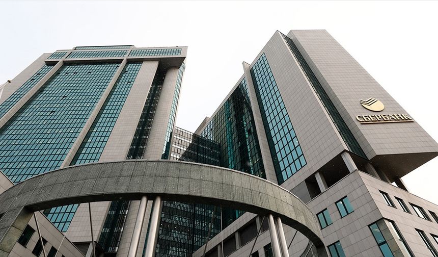 Sberbank, yapay zeka kullanımından bu yıl 450 milyar ruble gelir bekliyor