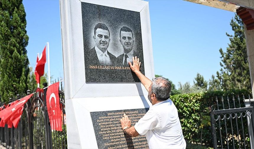 15 Temmuz şehidi ikiz polislerin babası evlatlarıyla gurur duyuyor