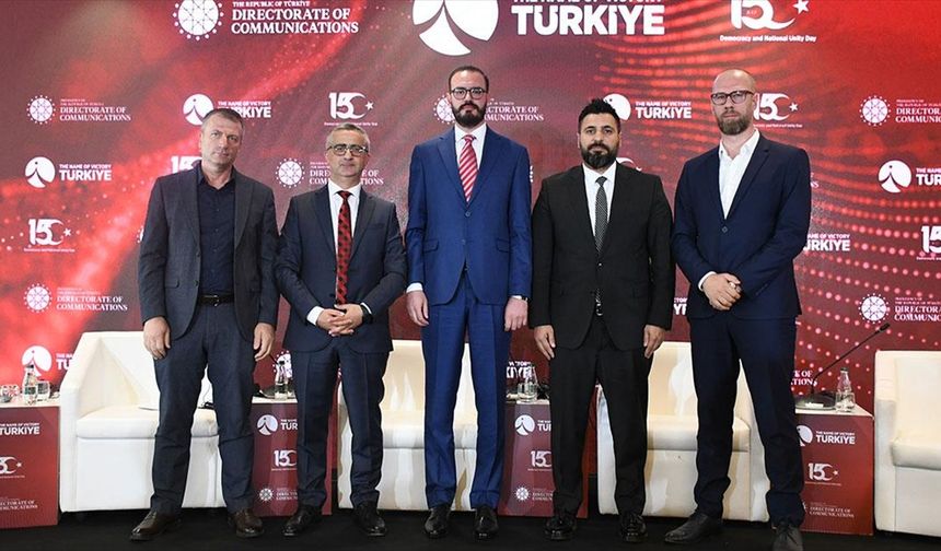 Arnavutluk'ta "Zaferin Adı Türkiye" konulu panel düzenlendi