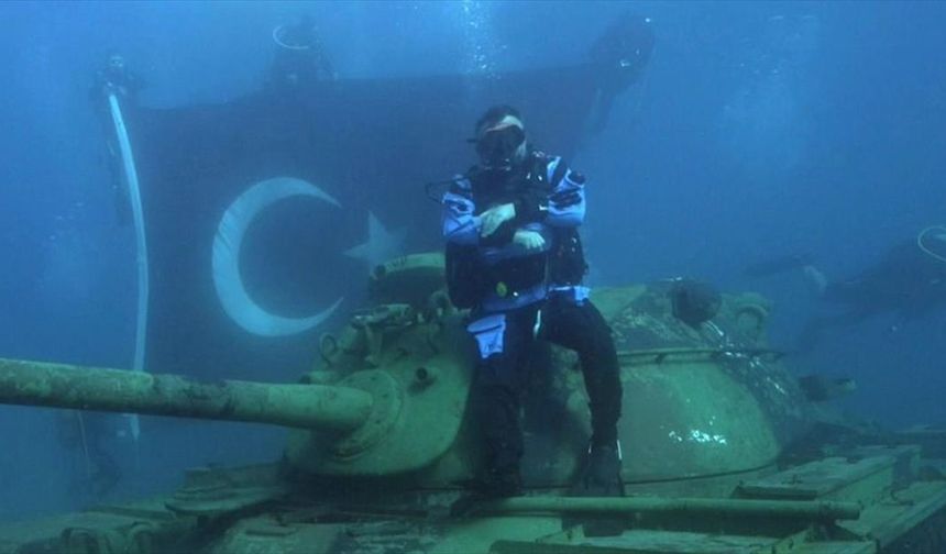 Dalış meraklılarını Saros Körfezi'ne çeken Su Altı Tarih Müzesi'ne "zırhlı katkı"