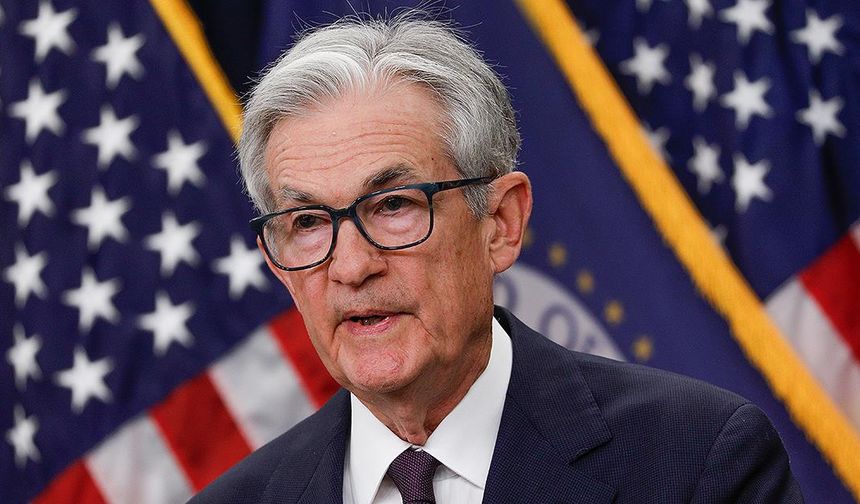 Fed Başkanı Powell, faizleri düşürmeden önce daha fazla veri bekleyeceklerini yineledi
