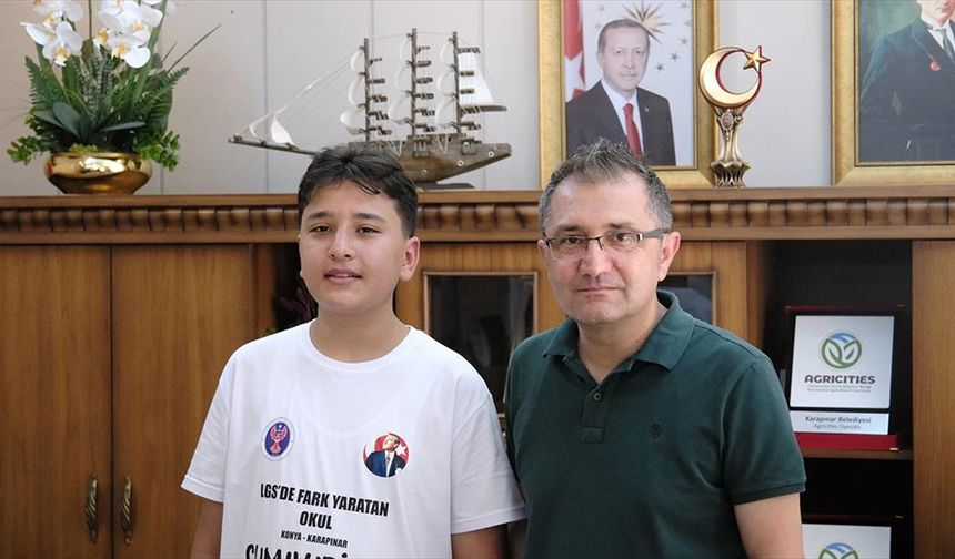 LGS sınavında tam puan alan öğrenci düzenli çalışıp kitap okuyarak başarılı oldu