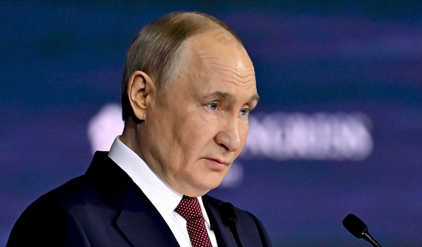 Putin, Rus borsasına girecek yabancı yatırımcılar için bazı garantiler içeren kararnameyi imzaladı