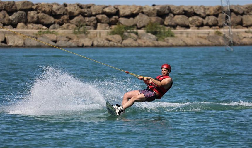 Samsun'daki su kayağı merkezi SUKAY adrenalin tutkunlarını ağırlıyor