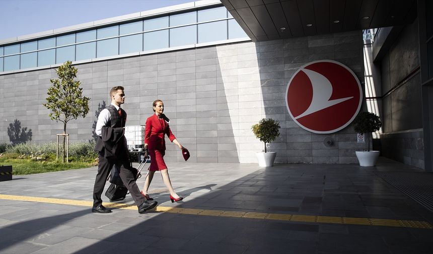 THY dört farklı kategoride kabin memuru alacak