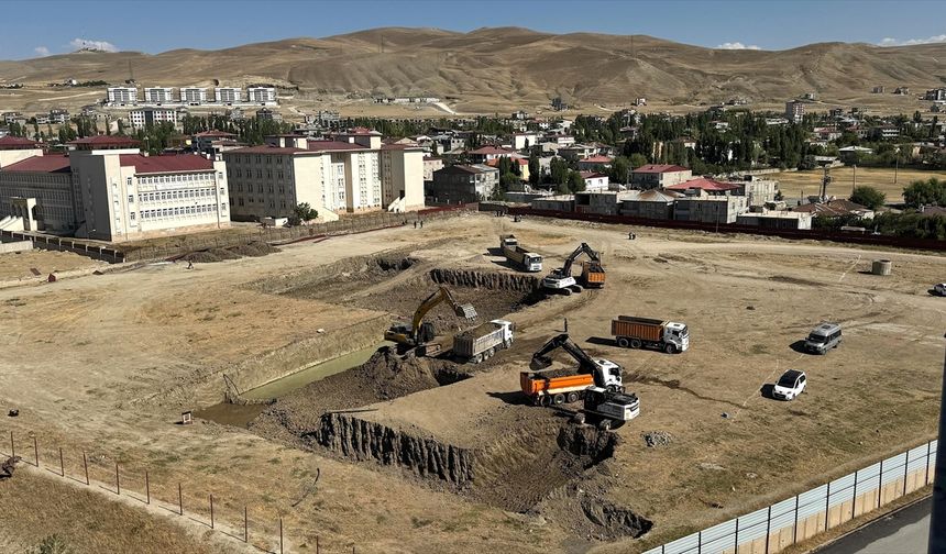 Van'ı "sağlık üssü" haline getirecek şehir hastanesi için çalışmalar başladı