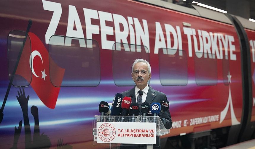 “Zaferin Adı Türkiye” temalı 15 Temmuz Demokrasi ve Milli Birlik Günü Treni, Ankara’dan ilk seferine uğurlandı