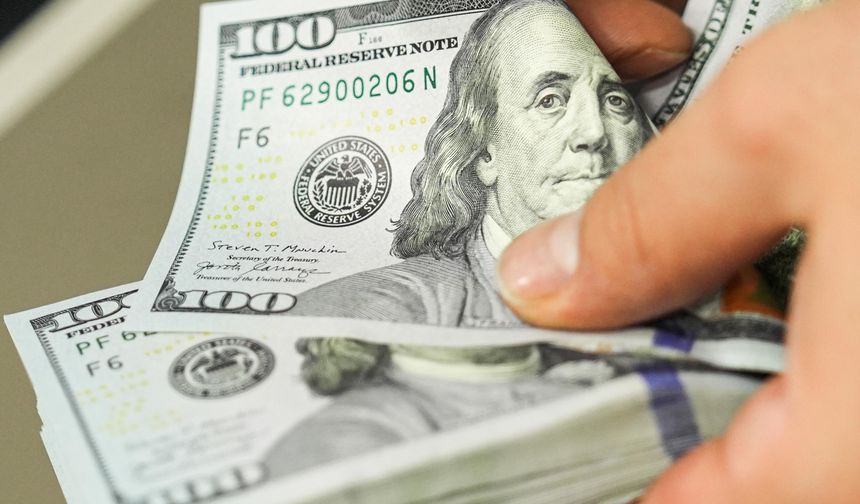 ABD'de tarifelerin bütçe açığını 10 yıl içinde 4 trilyon dolar azaltması bekleniyor