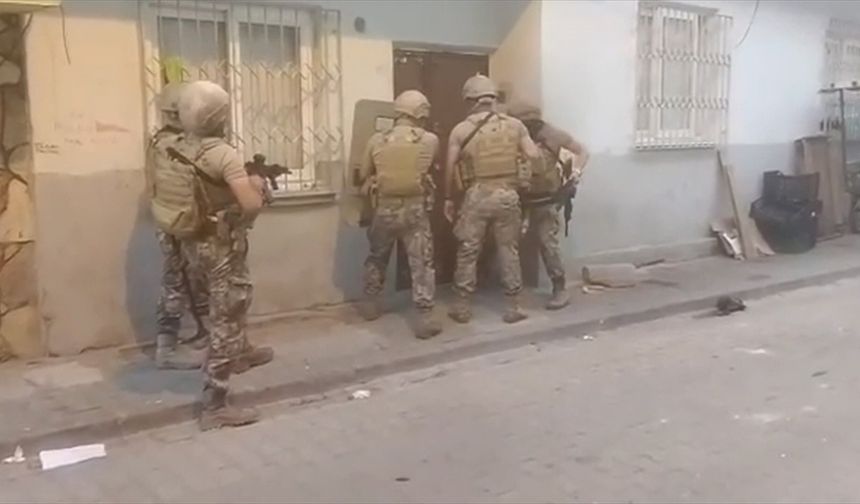 Diyarbakır merkezli dolandırıcılık operasyonunda 12 zanlı tutuklandı