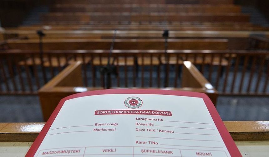 İzmir Büyükşehir Belediyesine yönelik "yolsuzluk" soruşturmasında hazırlanan iddianame kabul edildi