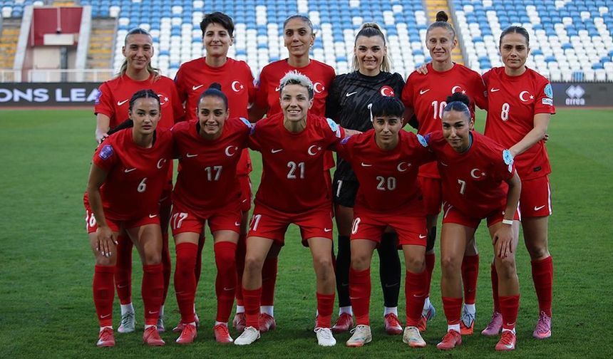 A Milli Kadın Futbol Takımı, Kosova'yı 4-0 mağlup etti