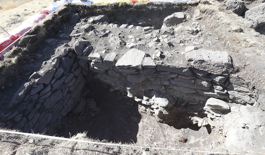 Demir Çağı'nın izleri Ardahan'daki Tigem Kalesi kazılarında şekilleniyor