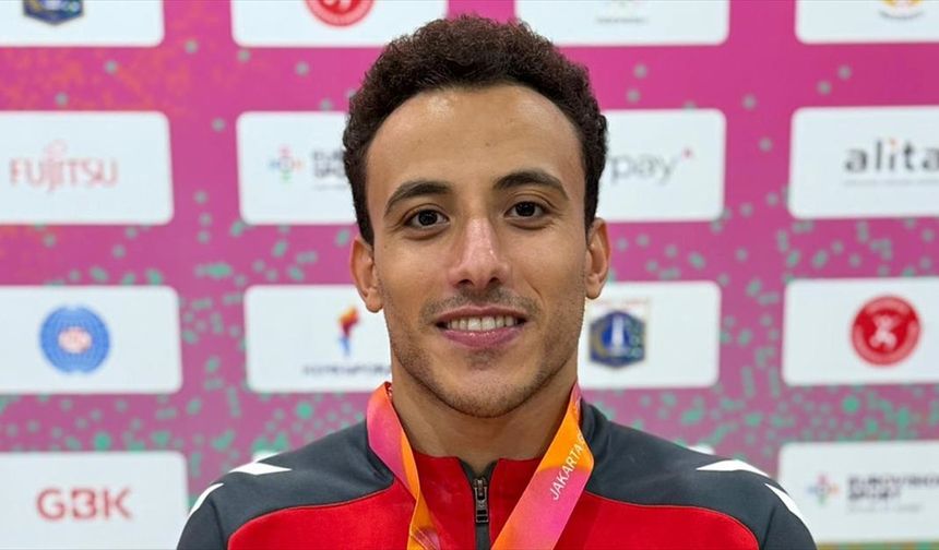 Milli cimnastikçi Adem Asil dünya 2'ncisi oldu