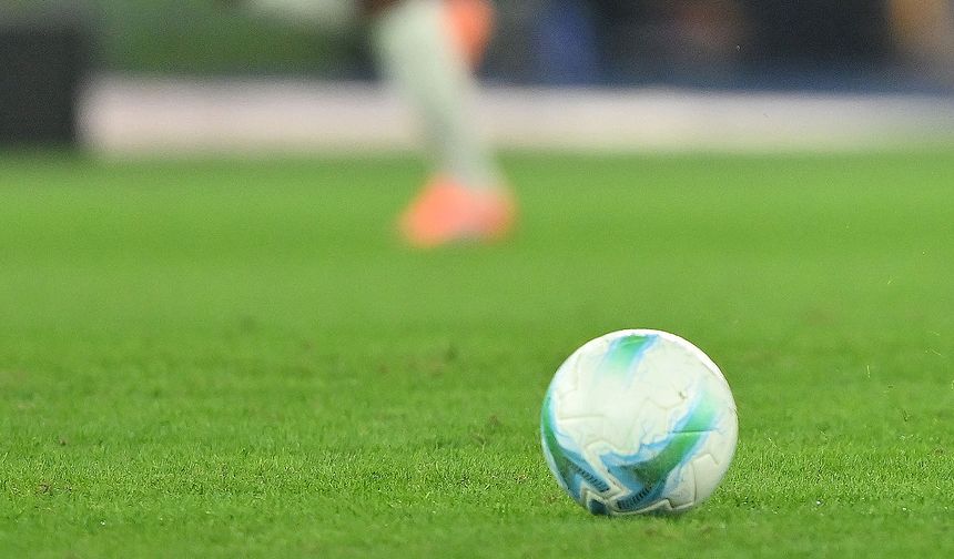 Serie A'da Napoli, Ligue 1'de PSG yeniden zirvede