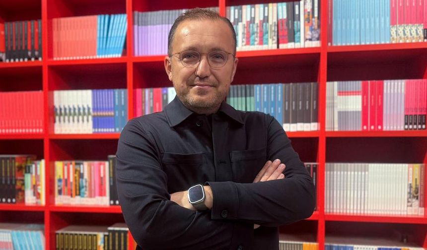 Yazar Esad Sivri, ruhu olan sanatın yerini yapay zekanın dolduramayacağını söyledi