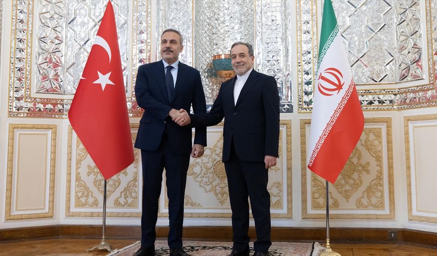 Bakan Fidan: Amacımız İran'ın uluslararası hukuk çerçevesinde, sorunun çözümüyle beraber yaptırımlardan kurtulması