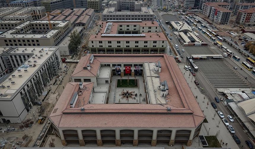 Depremlerden etkilenen Malatya'nın çehresi alt ve üstyapı yatırımlarıyla değişiyor