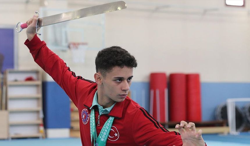 Dünya şampiyonu milli wushucu, 2026 Yaz Gençlik Olimpiyat Oyunları'na gözünü çevirdi
