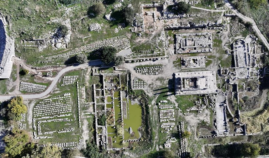 Letoon Kutsal Alanı'ndaki kazılar 'Geleceğe Miras Projesi'yle hızlanacak