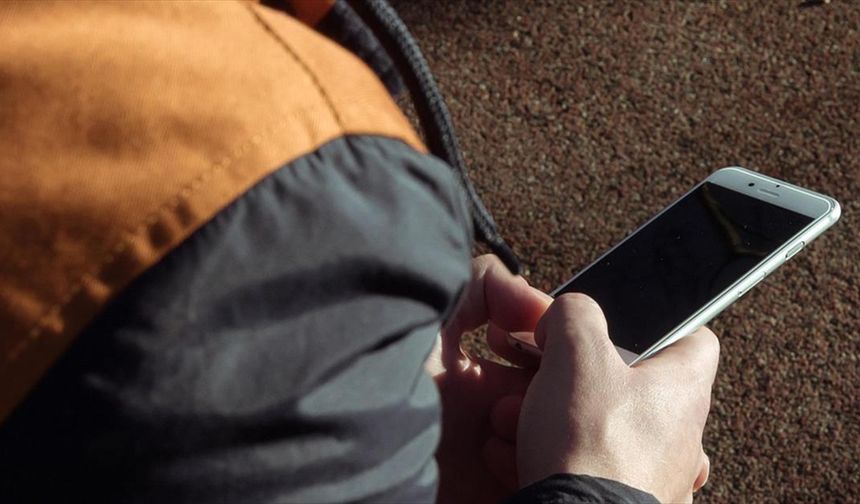 Malezya, 2026'dan itibaren 16 yaş altı çocukların sosyal medya hesabı açmasını yasaklıyor