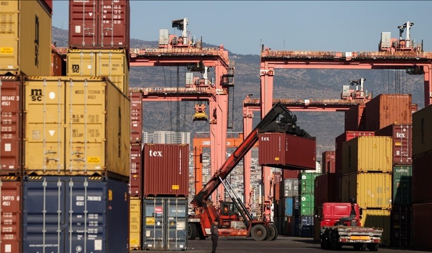 Serbest bölgelerde 10 aylık ticaretin yaklaşık yarısını ihracat oluşturdu
